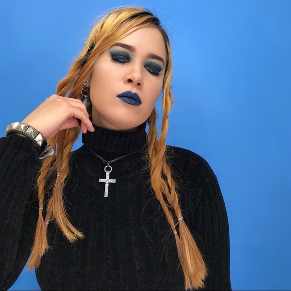 Crucifix Necklace - Picture 2 of 5